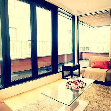 公寓 My Place *